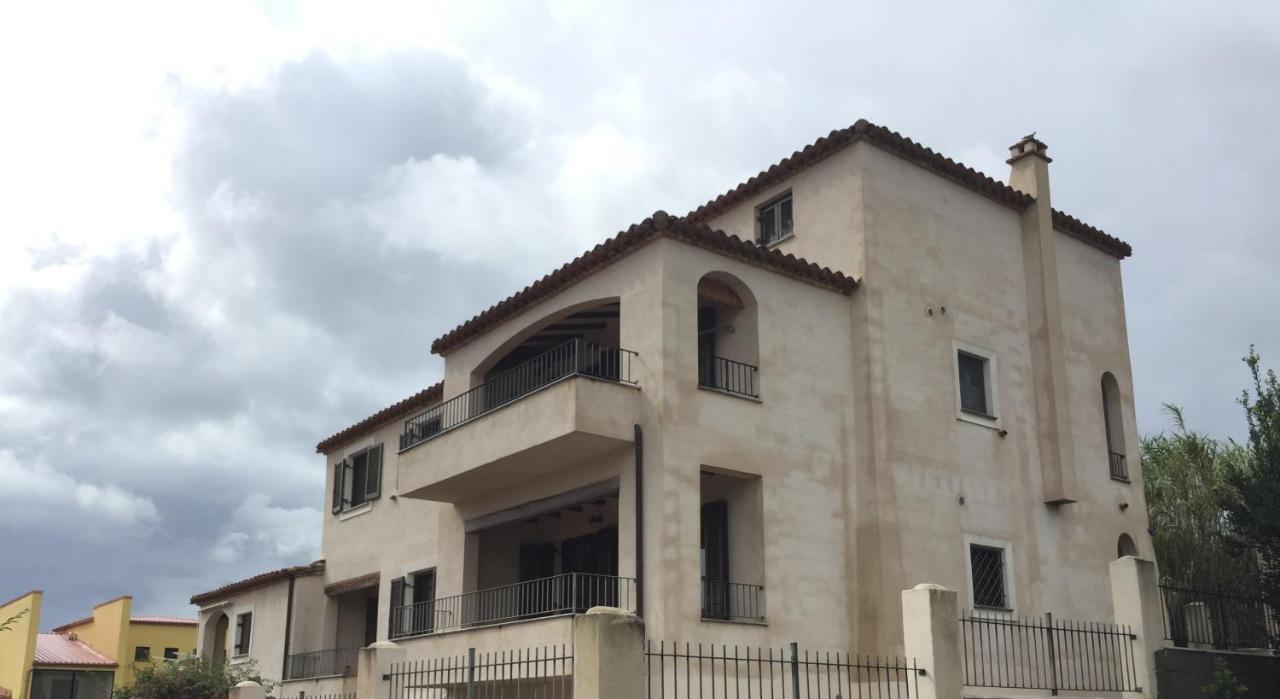 Fenile Apartment Santa Maria Navarrese Exterior foto